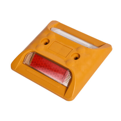 Corp reflectorizant aplicat pentru marcaj stradal galben 100X100 mm